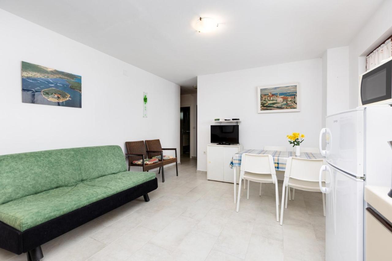 Apartment Mrak Punat