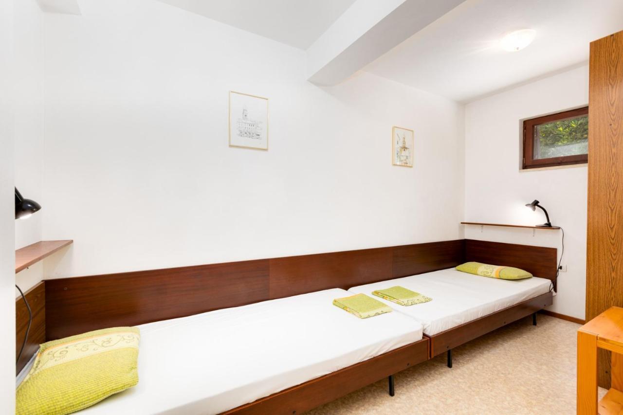 Apartment Mrak
